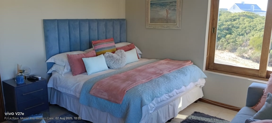 7 Bedroom Property for Sale in Dana Bay Western Cape